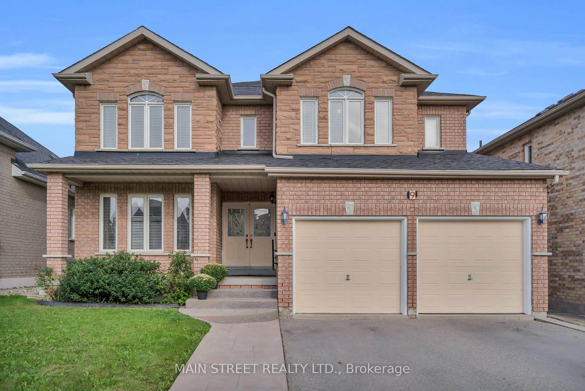 9 Emily Court