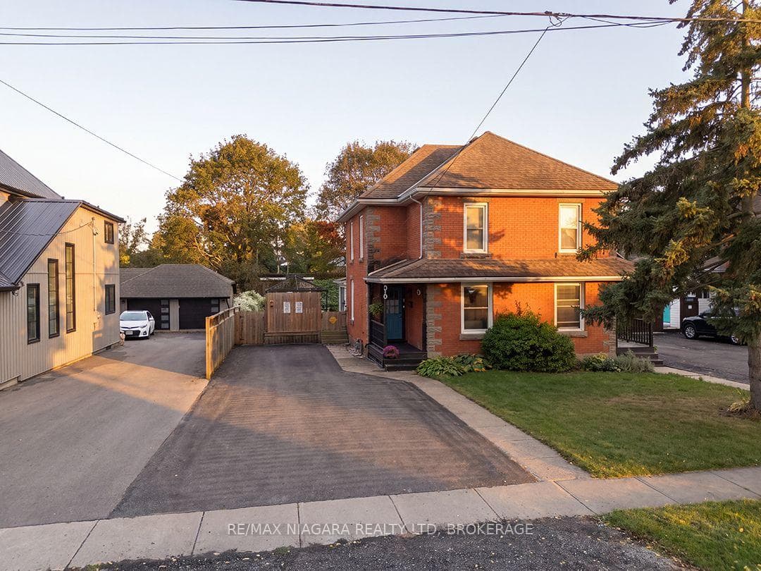 310 Clarence Street
