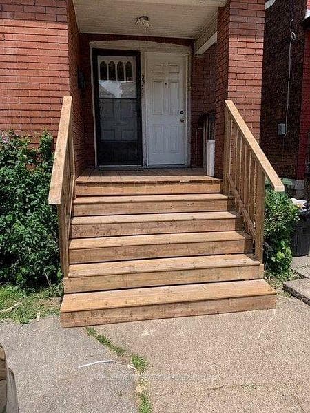 33 Senator Avenue Unit 1