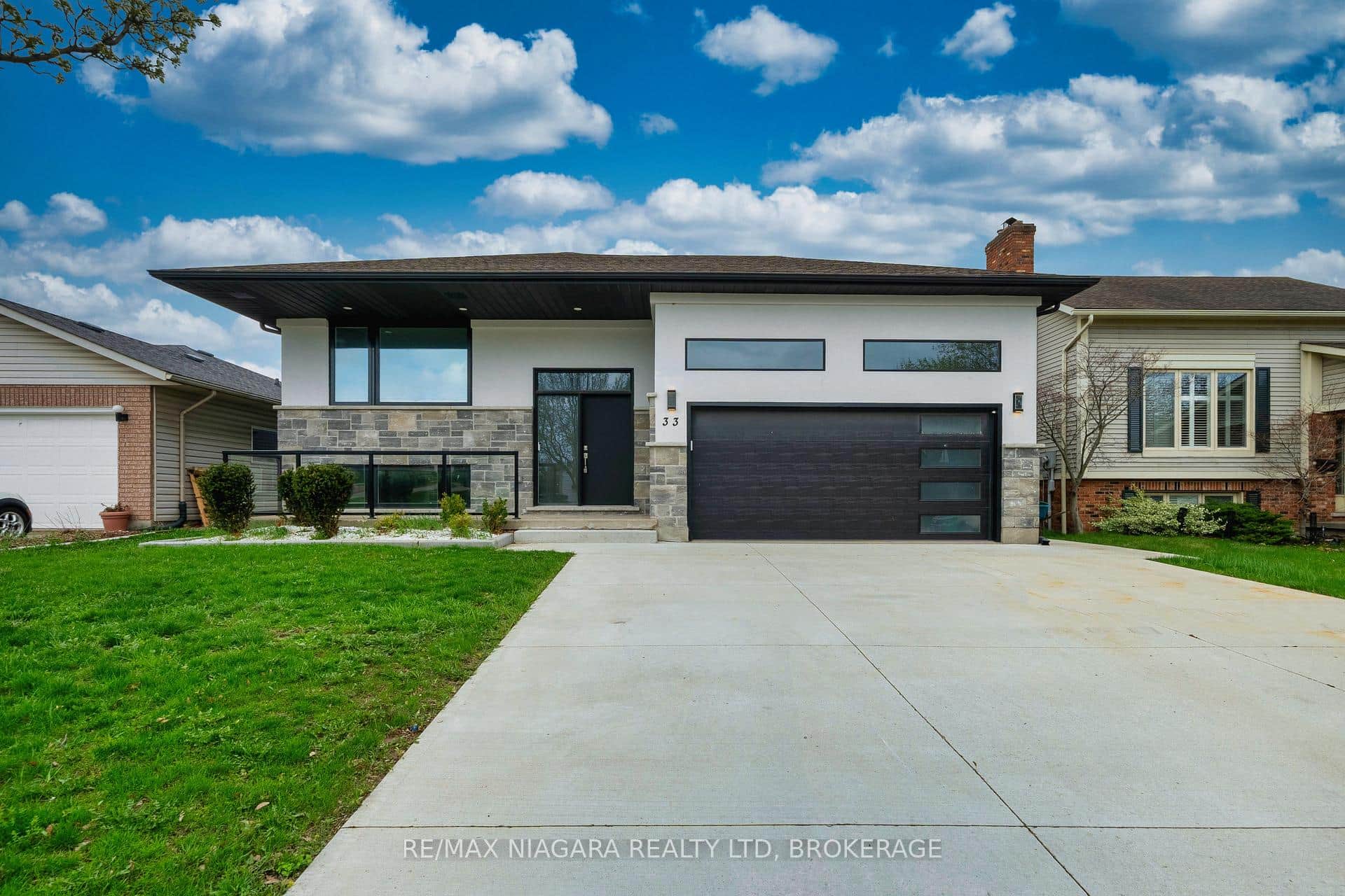 33 West Farmington Drive