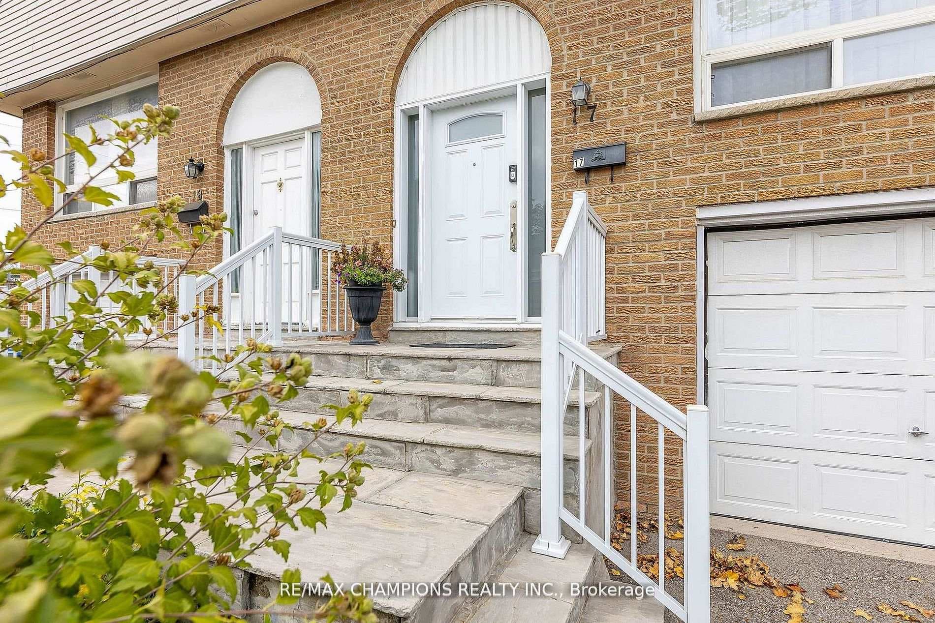 3525 Brandon Gate Drive Unit 17
