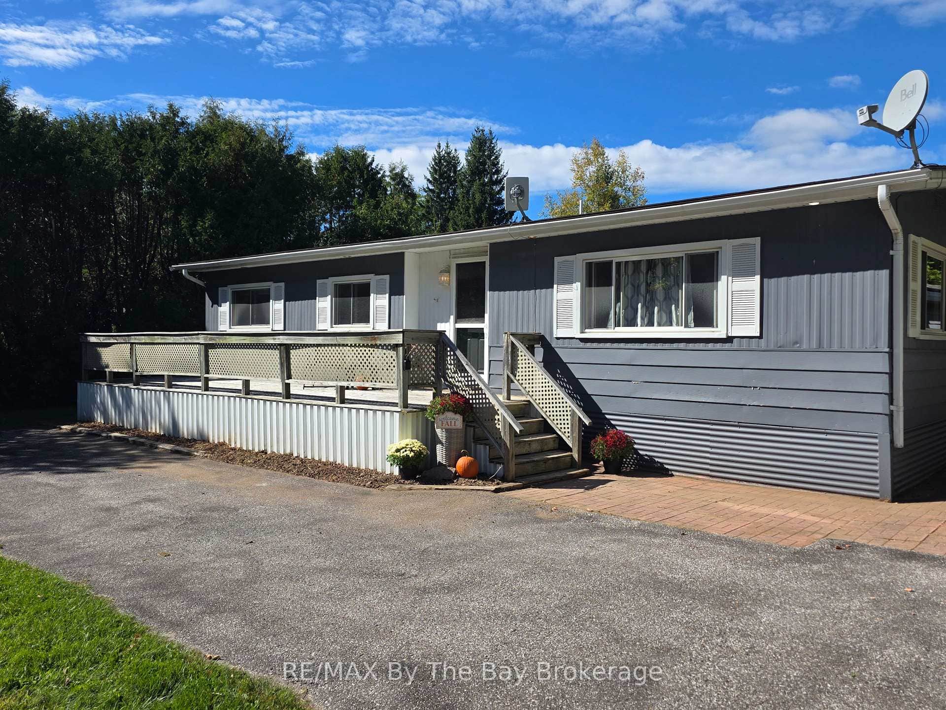 Welcome to 926 Brebeuf Rd, Midland