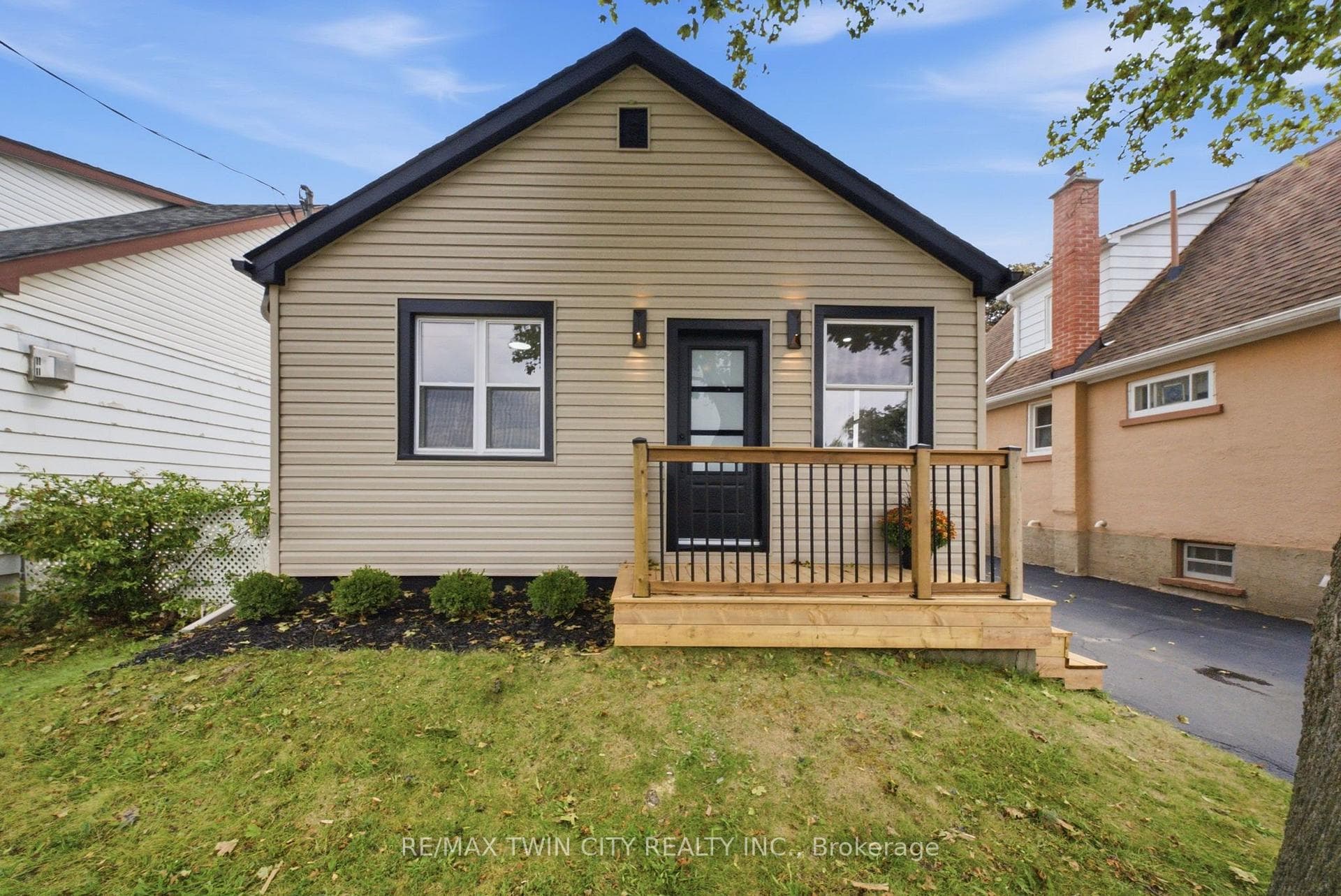 77 Abigail Avenue