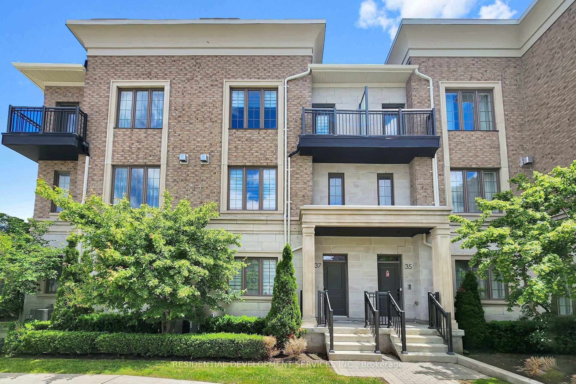 37 Village Parkway