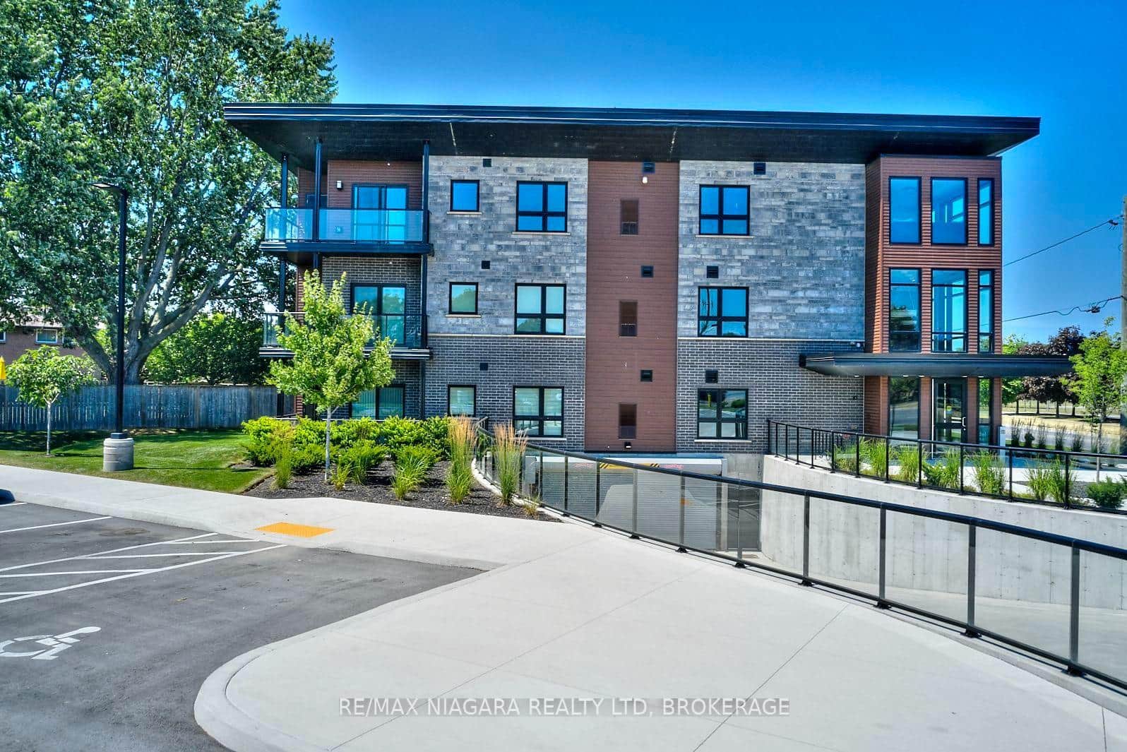 212 Lakeport Road Unit 307
