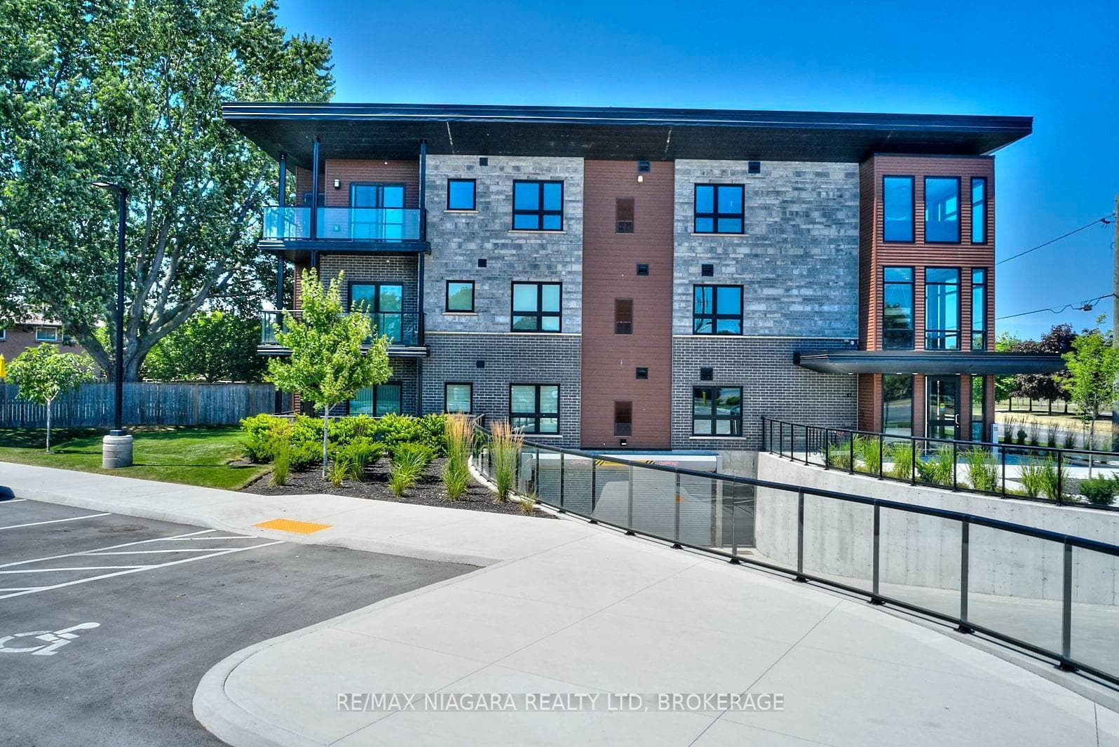 212 Lakeport Road Unit 307