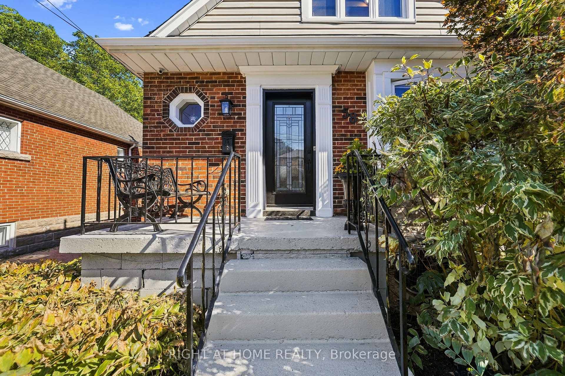 58 Uplands Avenue