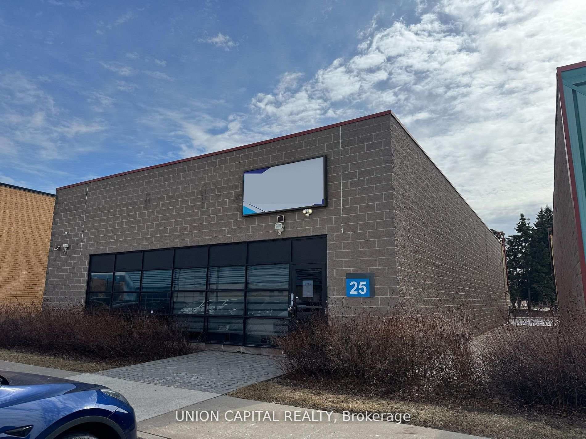 5155 Spectrum Way Unit 25