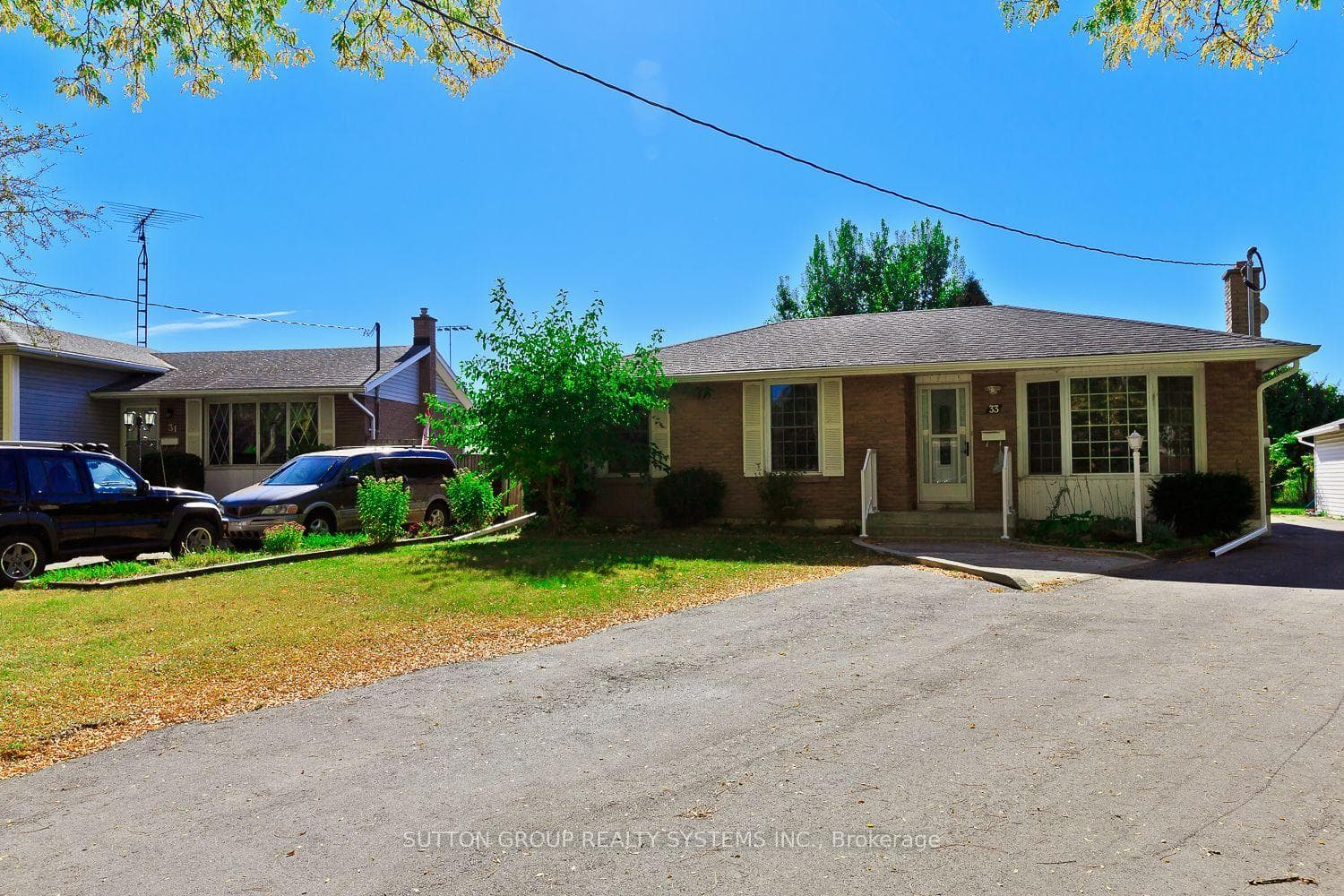 40 Jacobson Avenue
