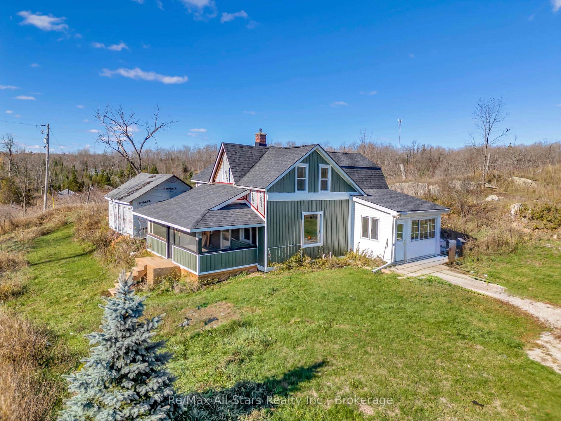 3783 Monck Road