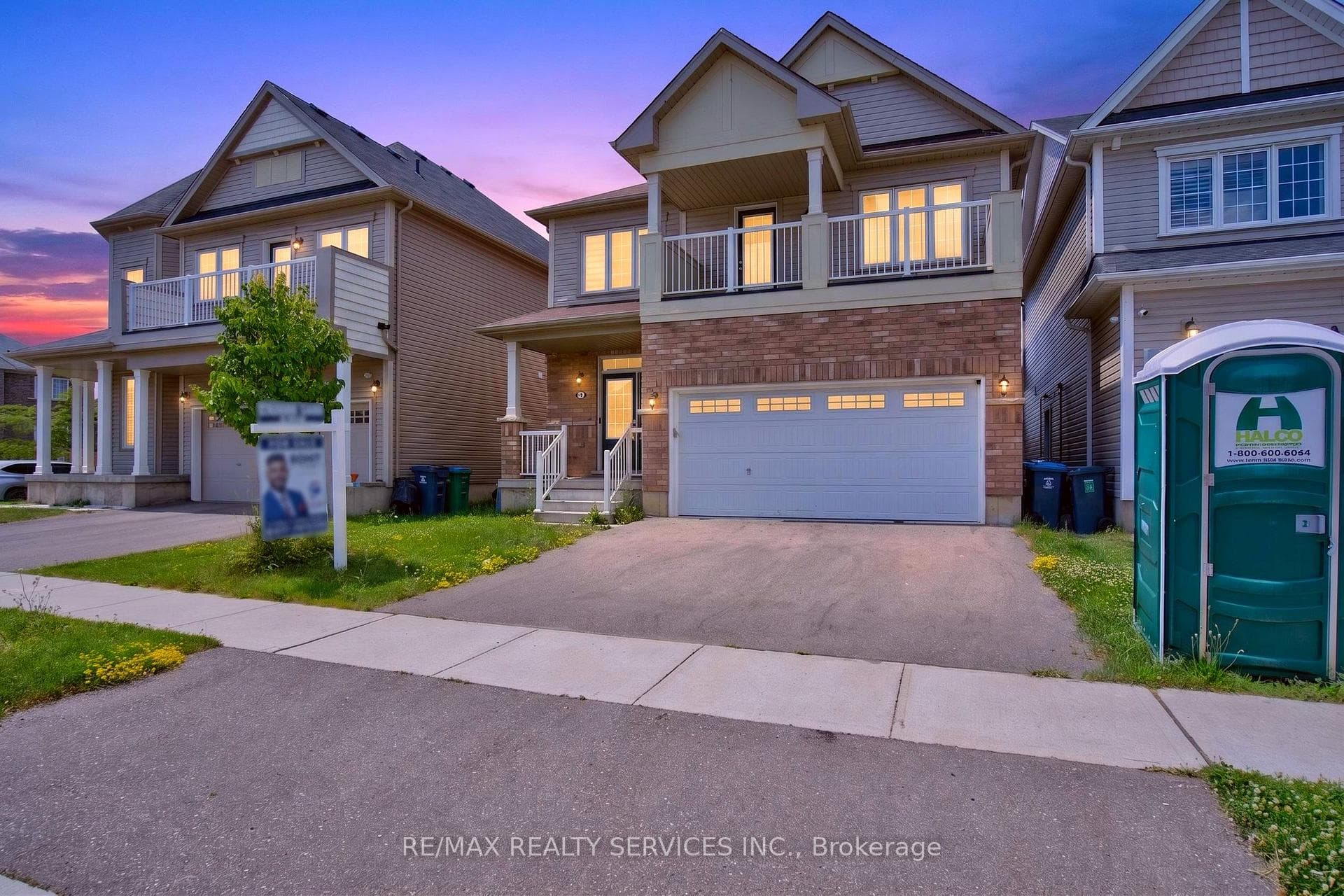 8 Munro Circle