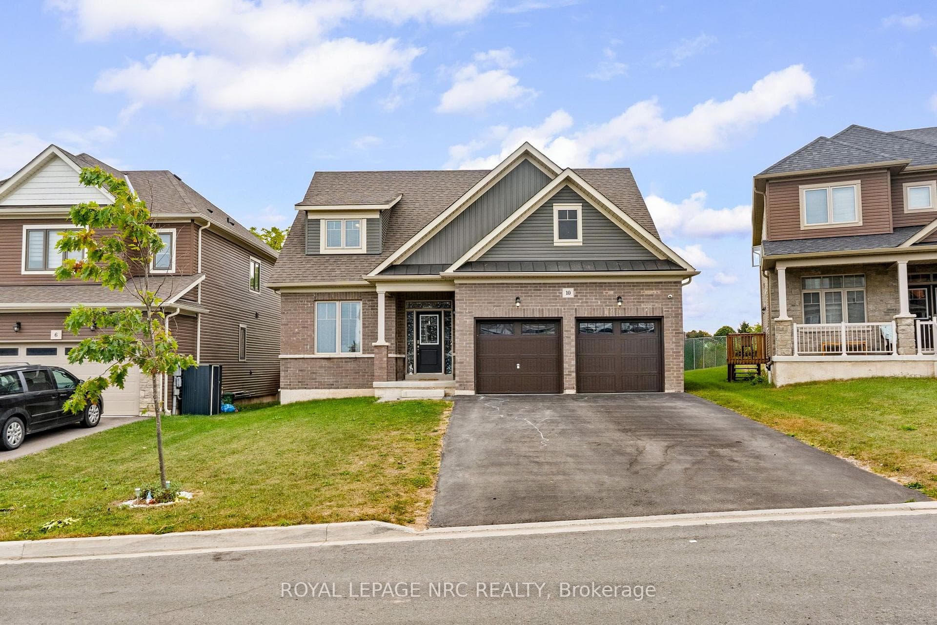 10 Oriole Crescent
