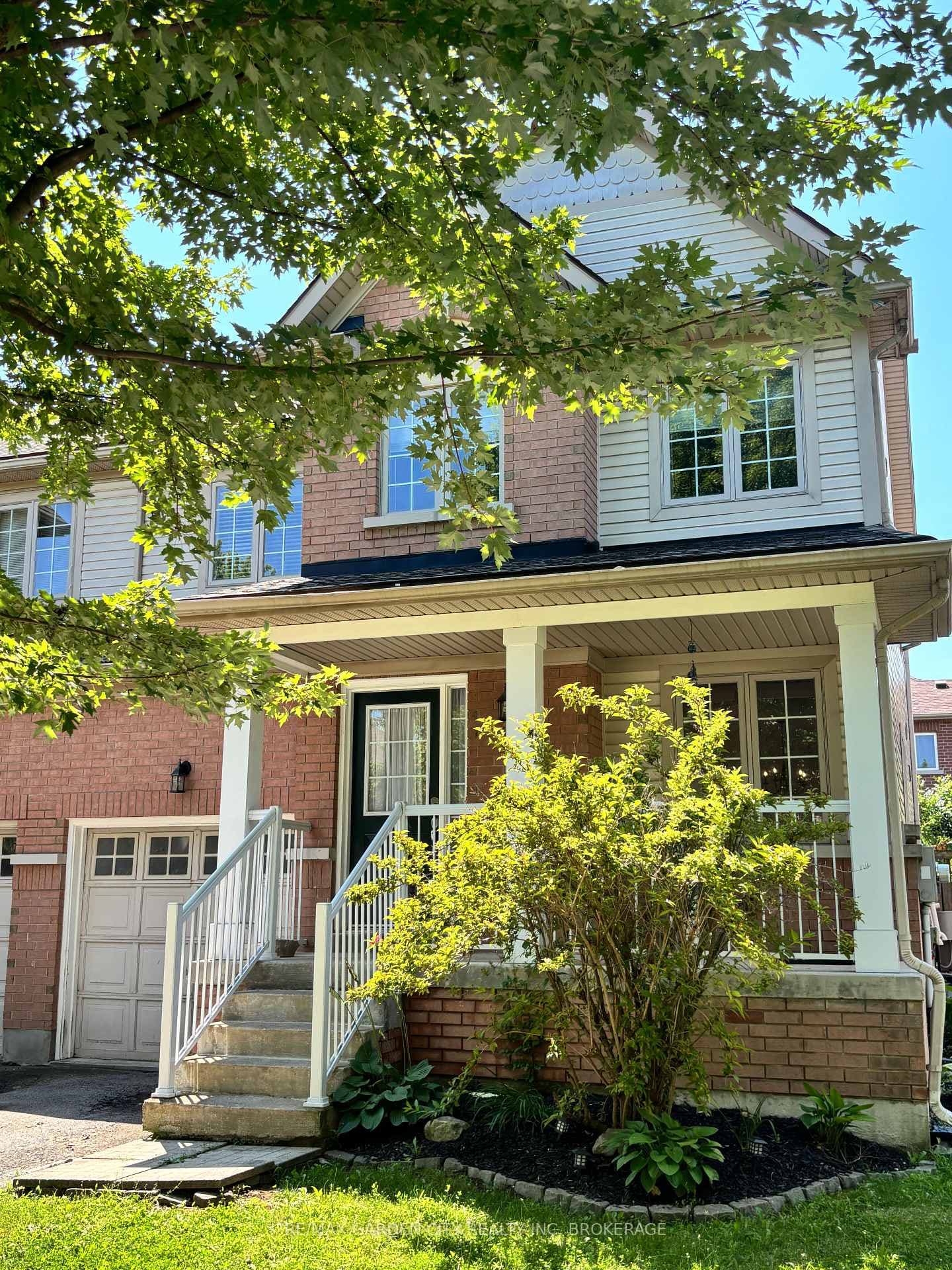 31 Robertson Road