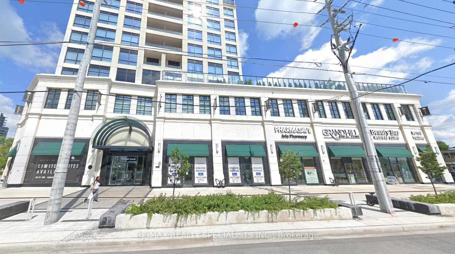 7097 Yonge Street Unit 1