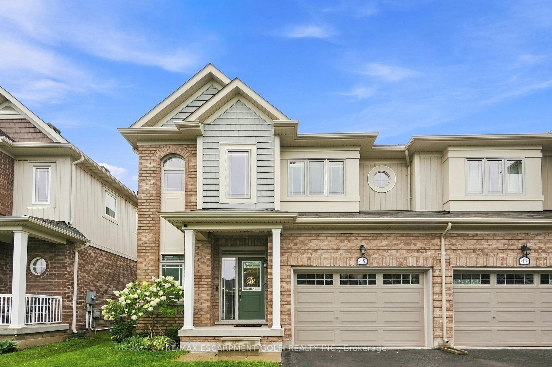 45 Dominion Crescent