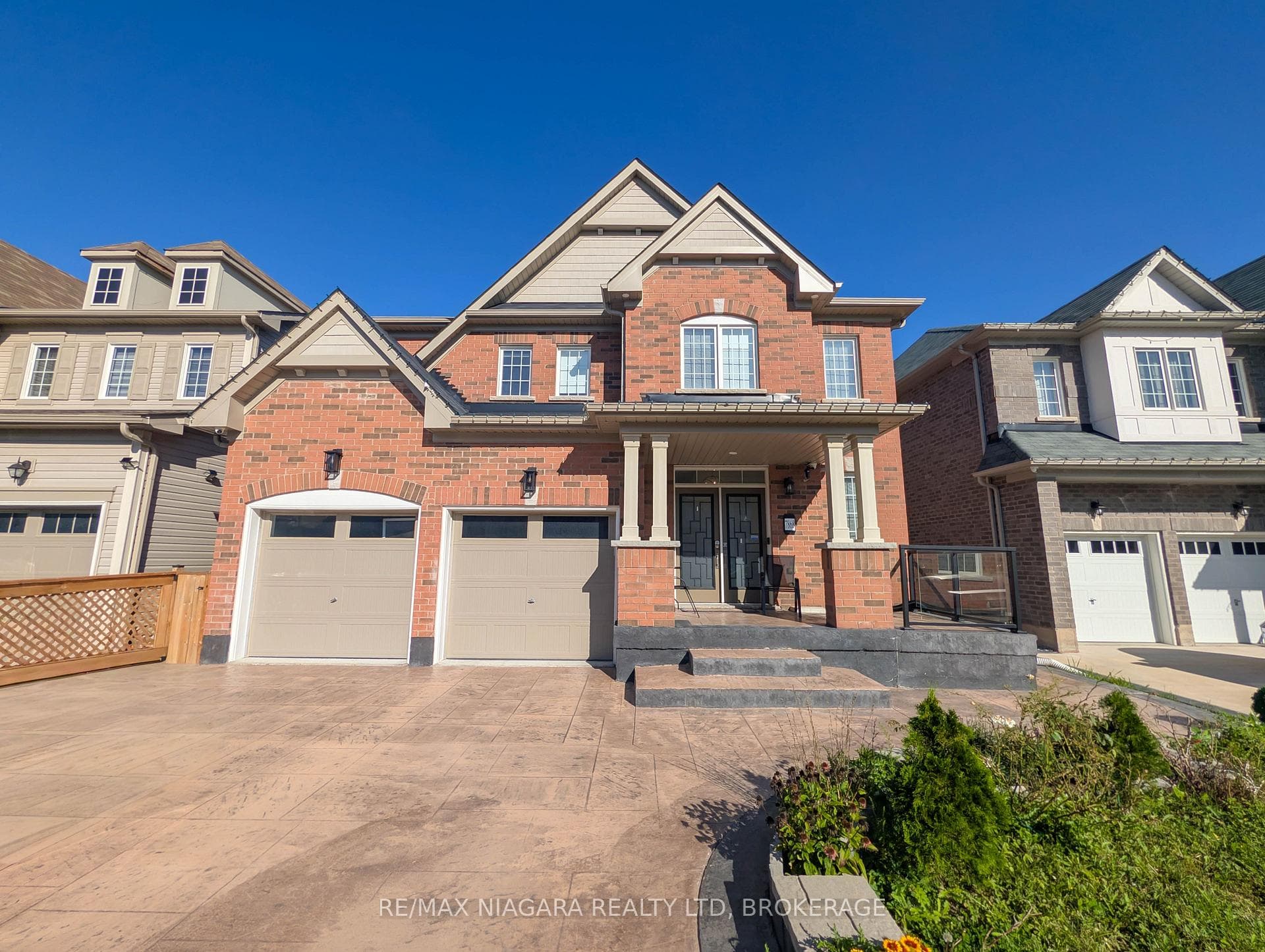 7868 Odell Crescent