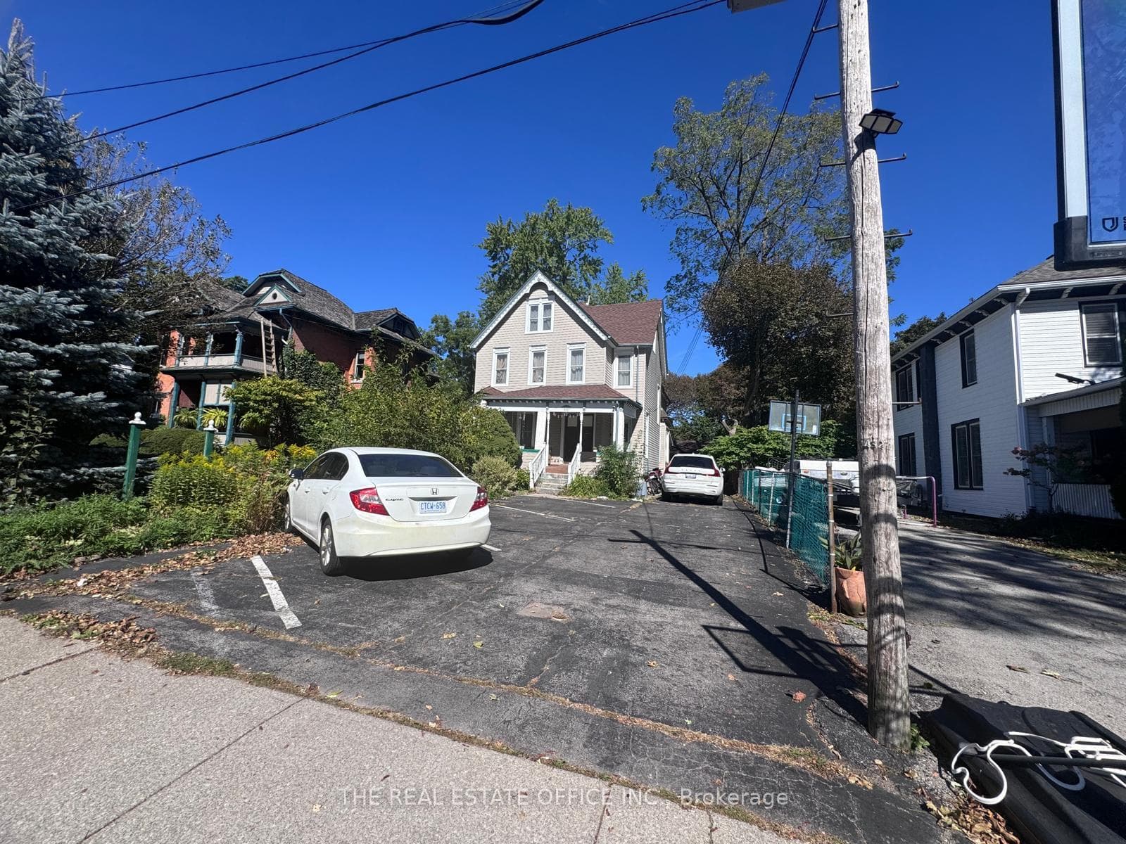 4327 Simcoe Street