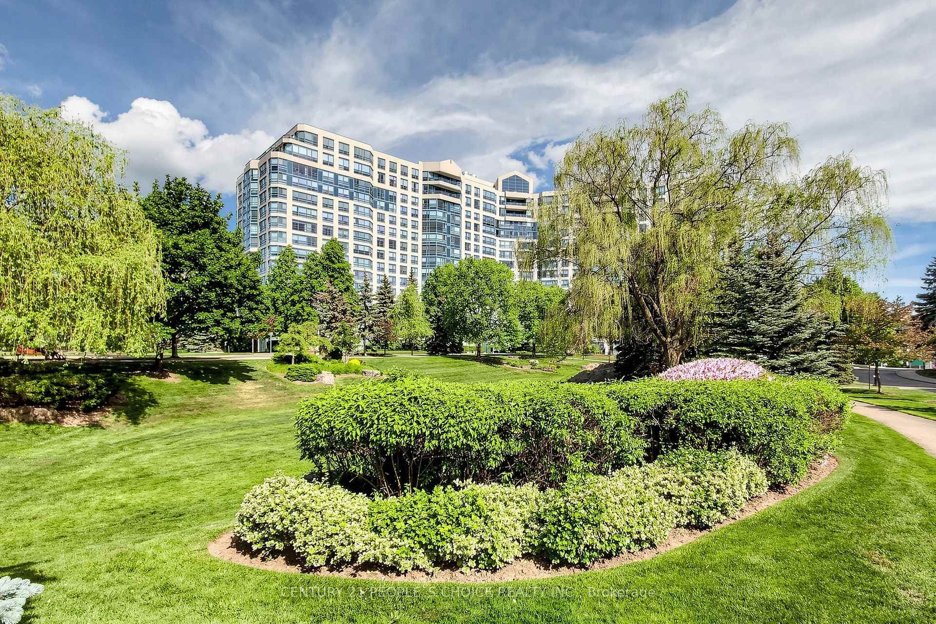 7805 Bayview Avenue Unit #413