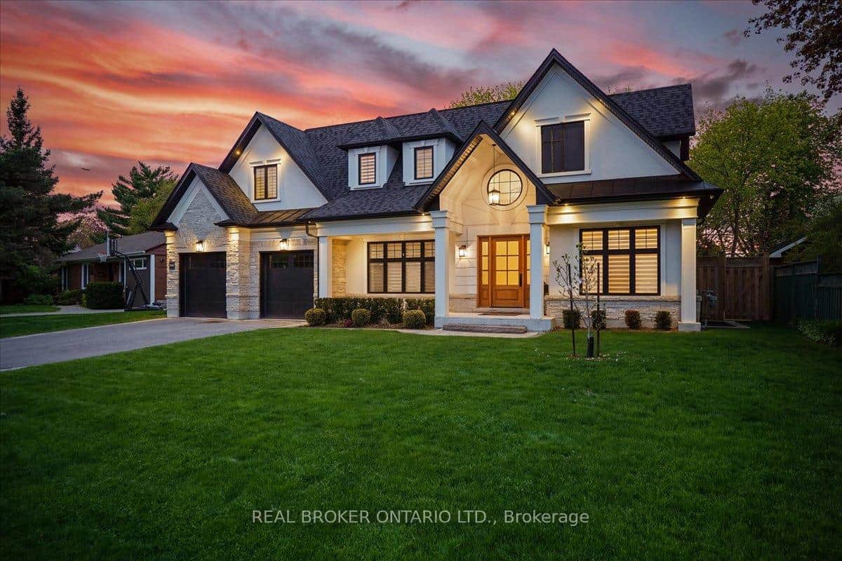 1445 Skyline Drive