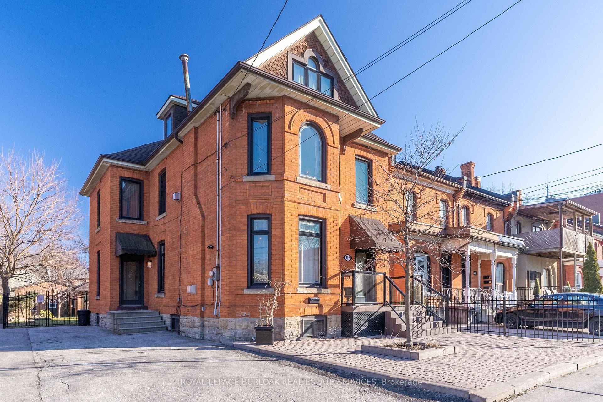 107 Catharine Street Unit Main Flr