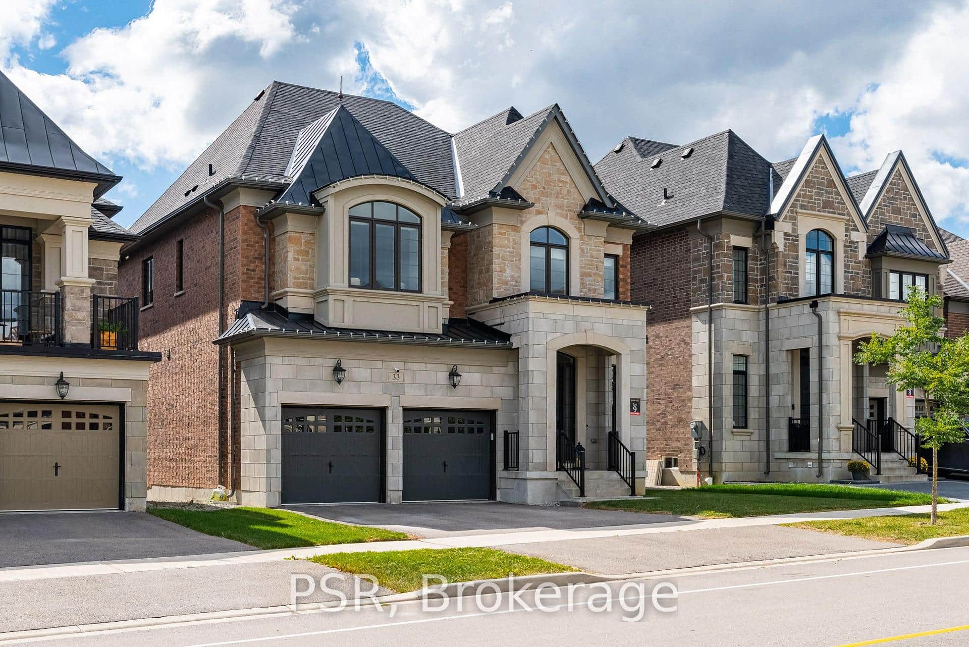 33 Pine Heights Drive