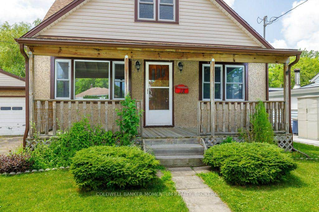 front walkway leading to front door
