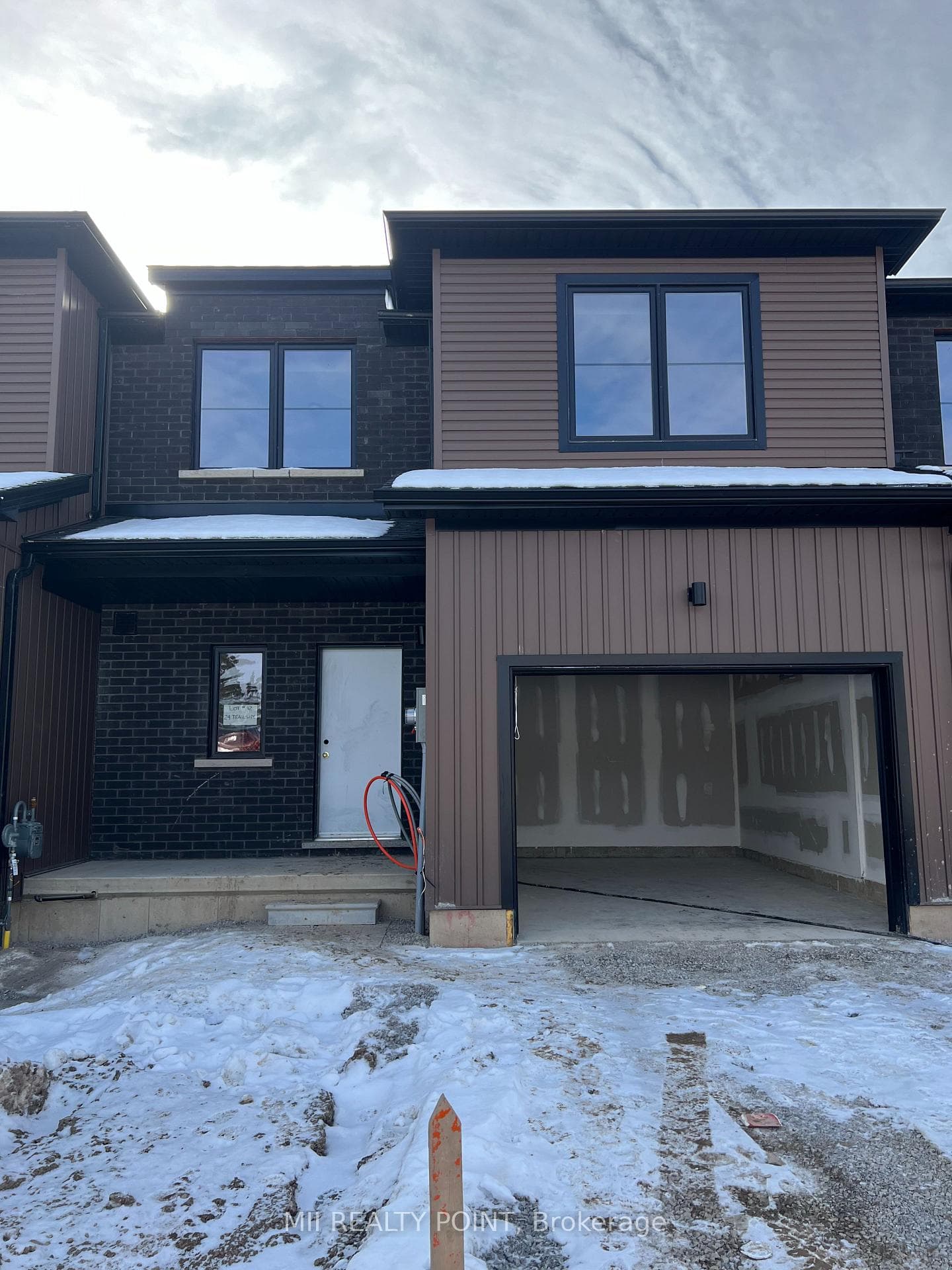 24 Trailside Drive