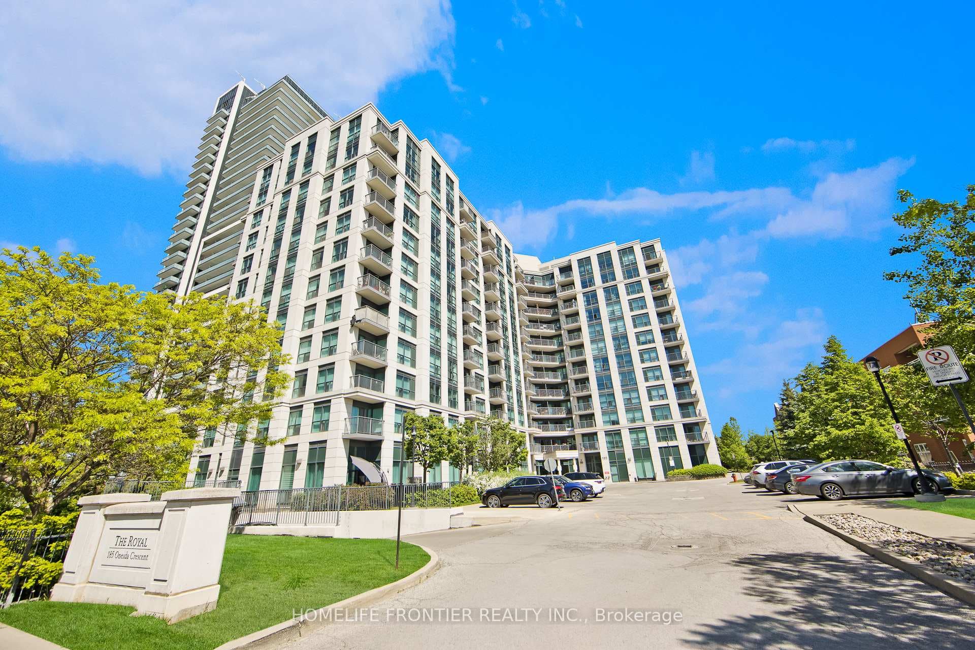 185 Oneida Crescent Unit 1117