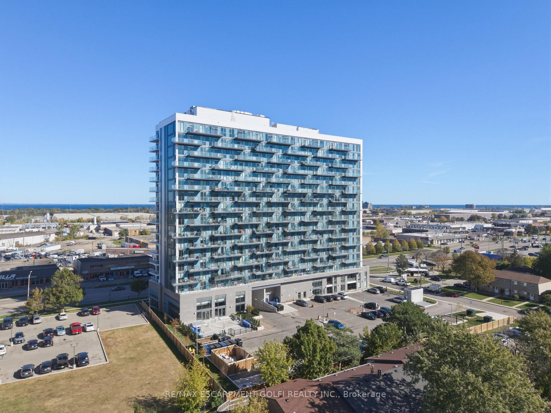 2782 BARTON Street Unit 302