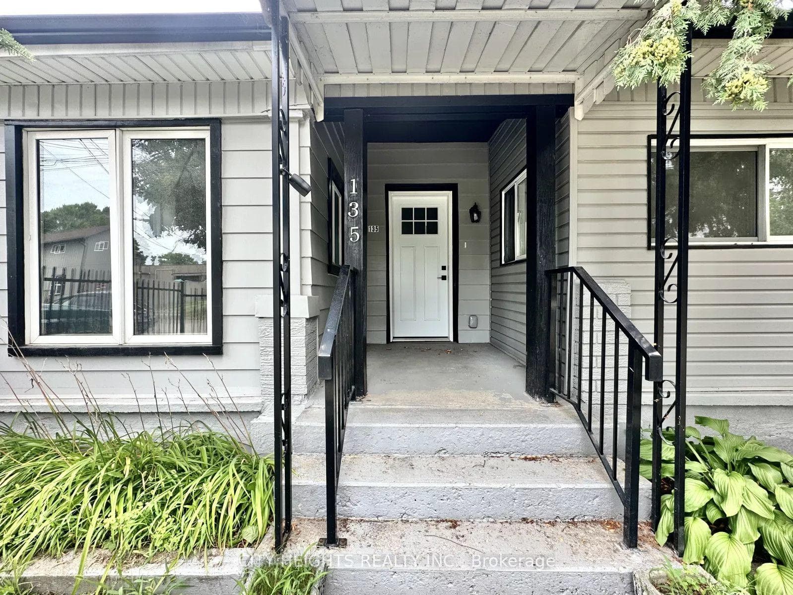 135 Charlotte Street Unit 1