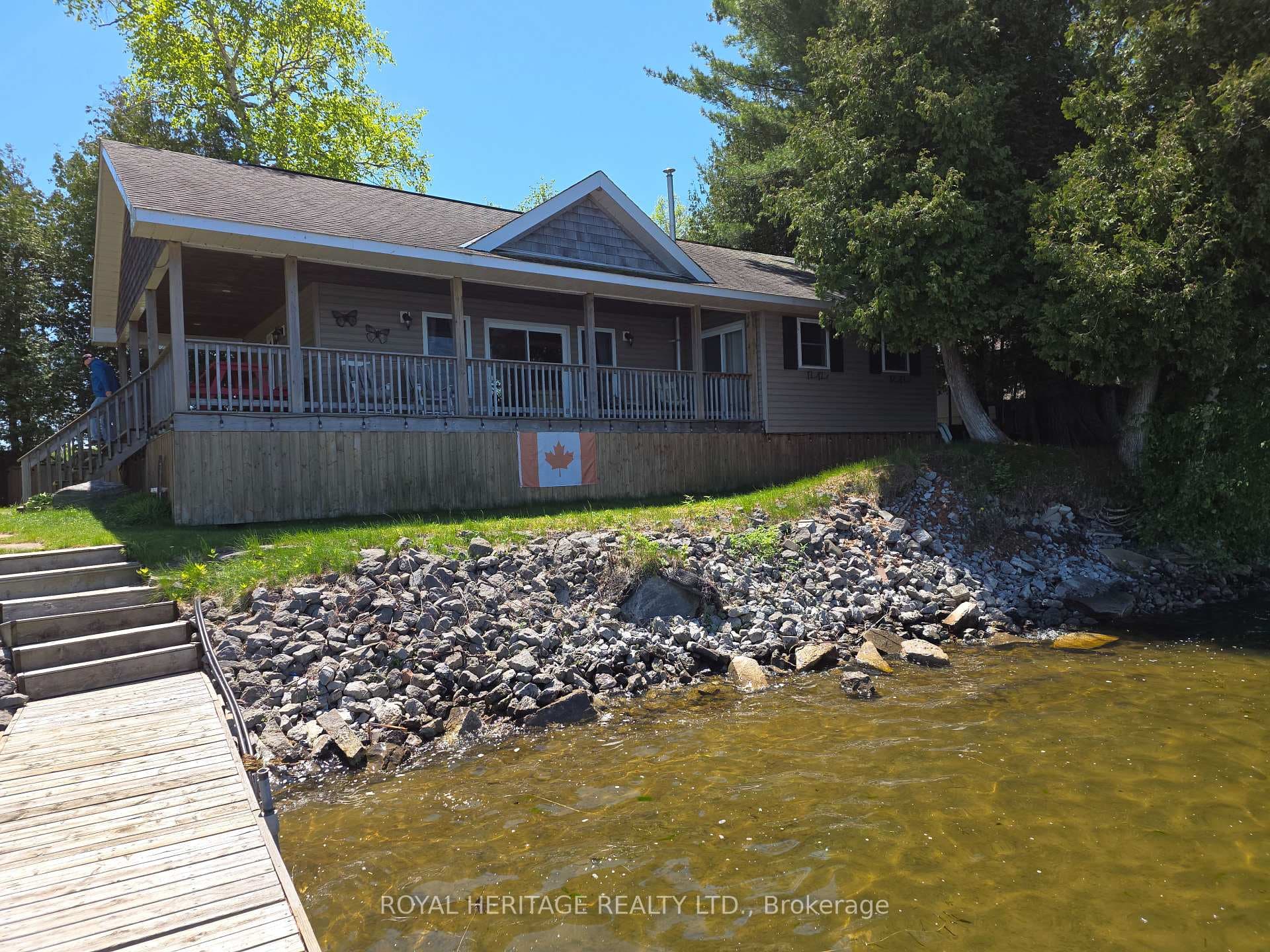 120 Charlie's Island