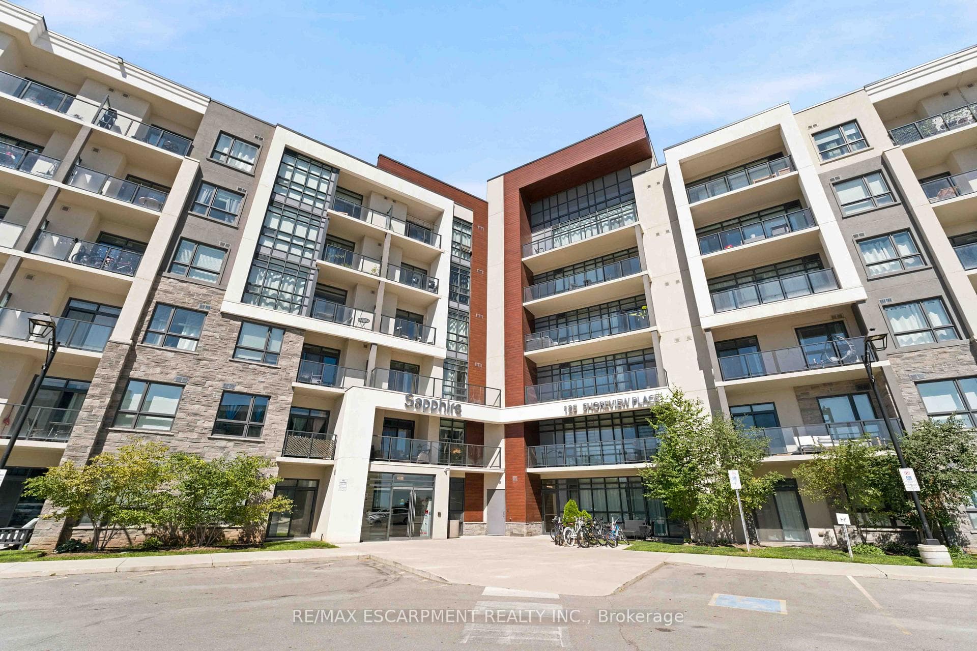 125 Shoreview Place Unit 411