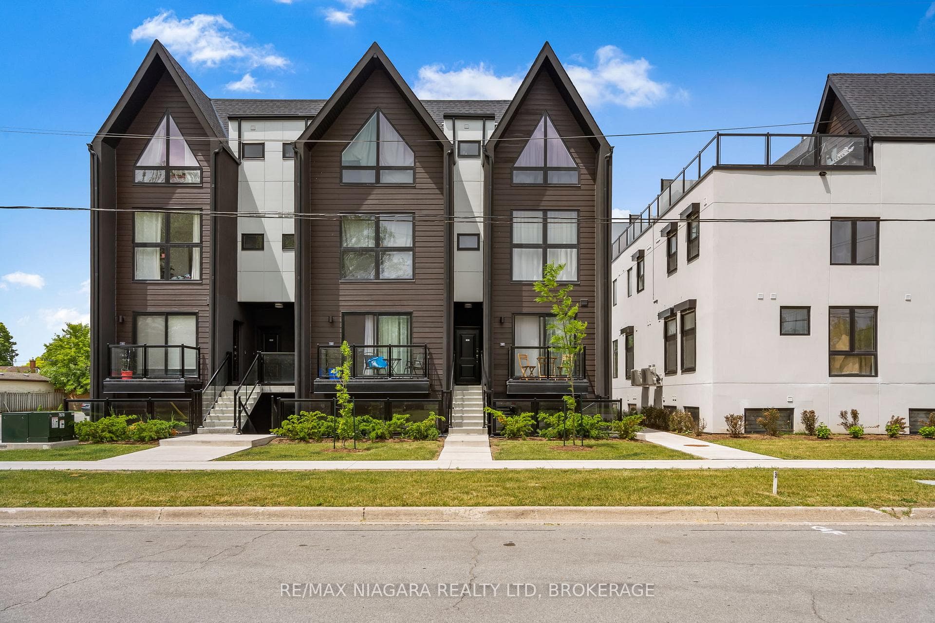 7277 Wilson Crescent Unit 209