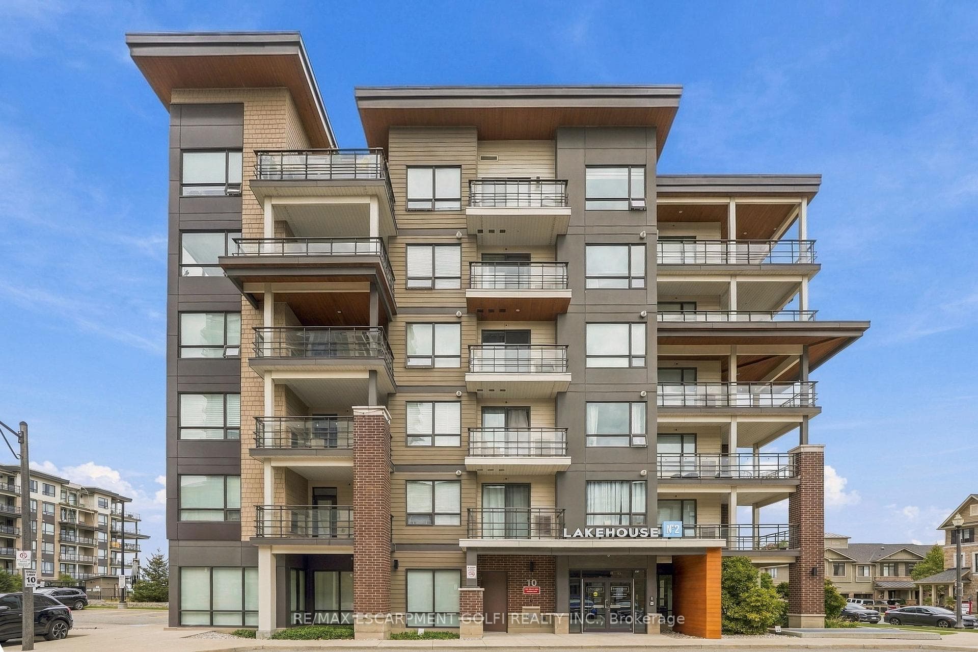10 Esplanade Lane Unit 616