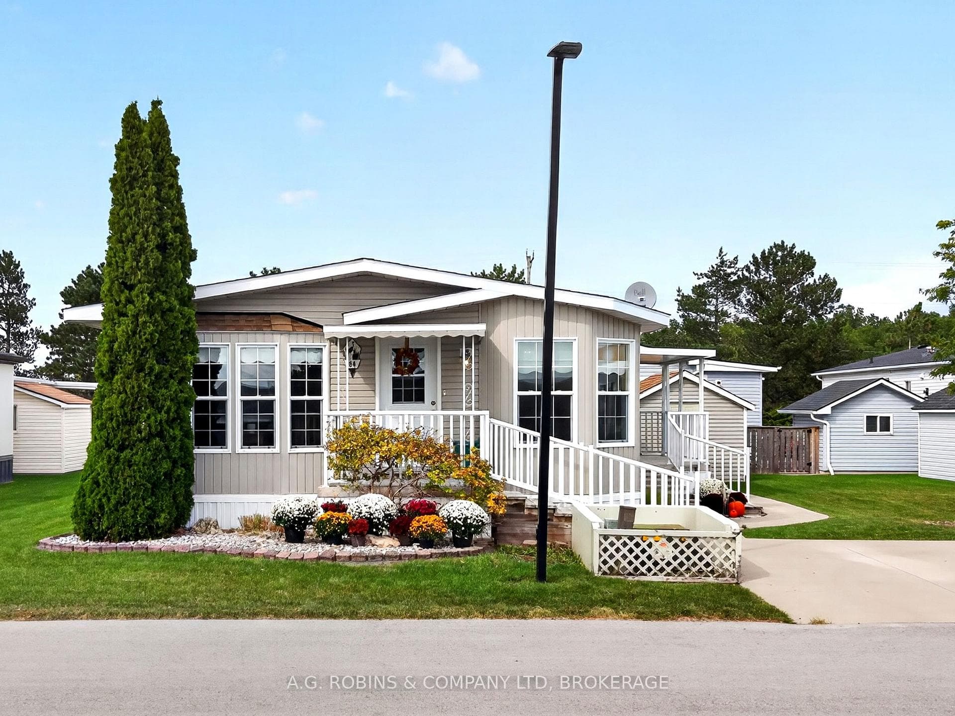 3033 Townline Road Unit 84