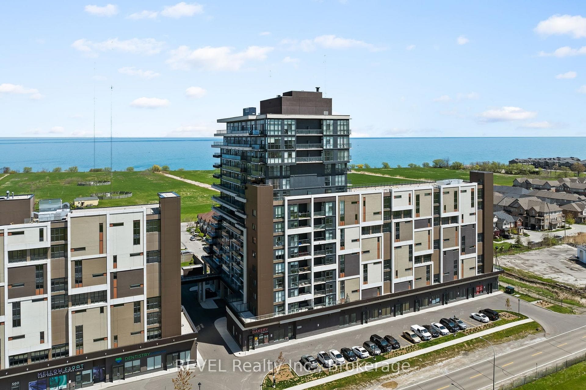 550 North Service Road Unit 501