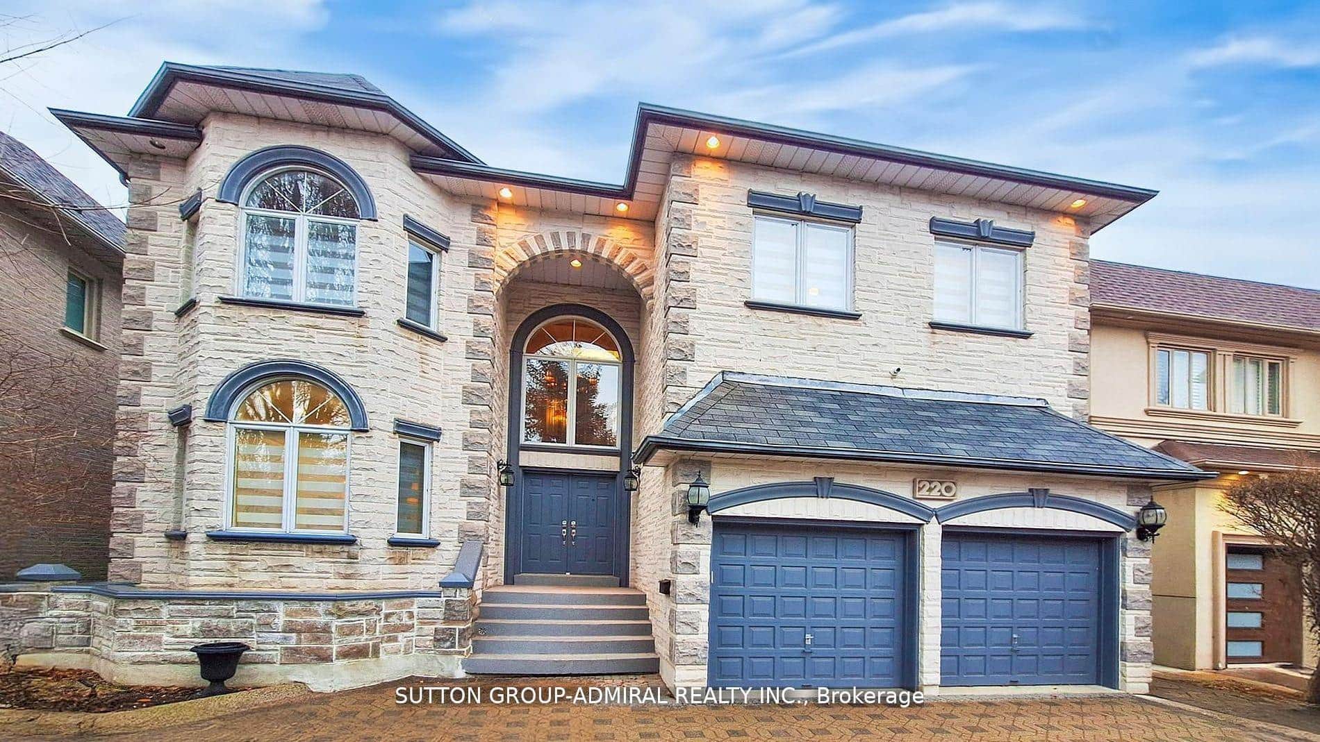 220 King High Drive