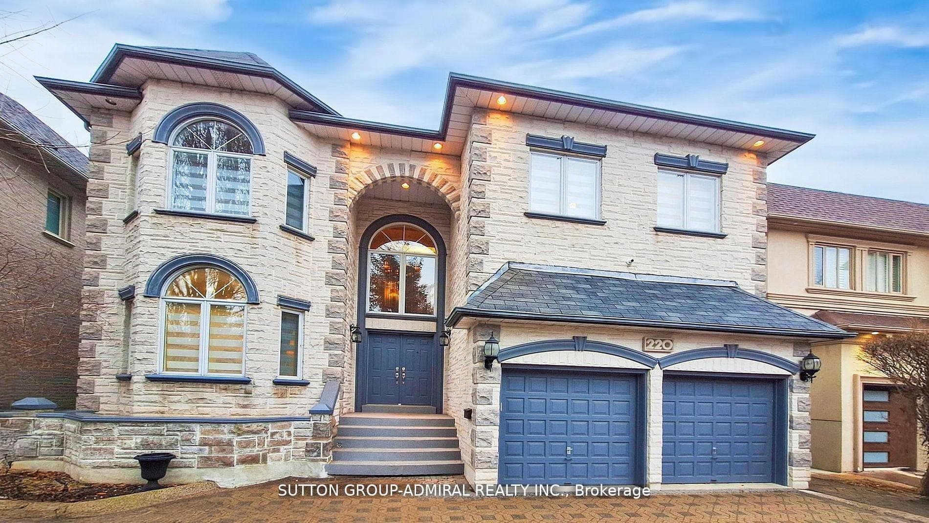 220 King High Drive