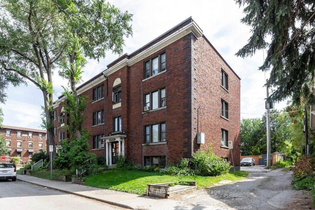 352 HUNTER Street Unit 1