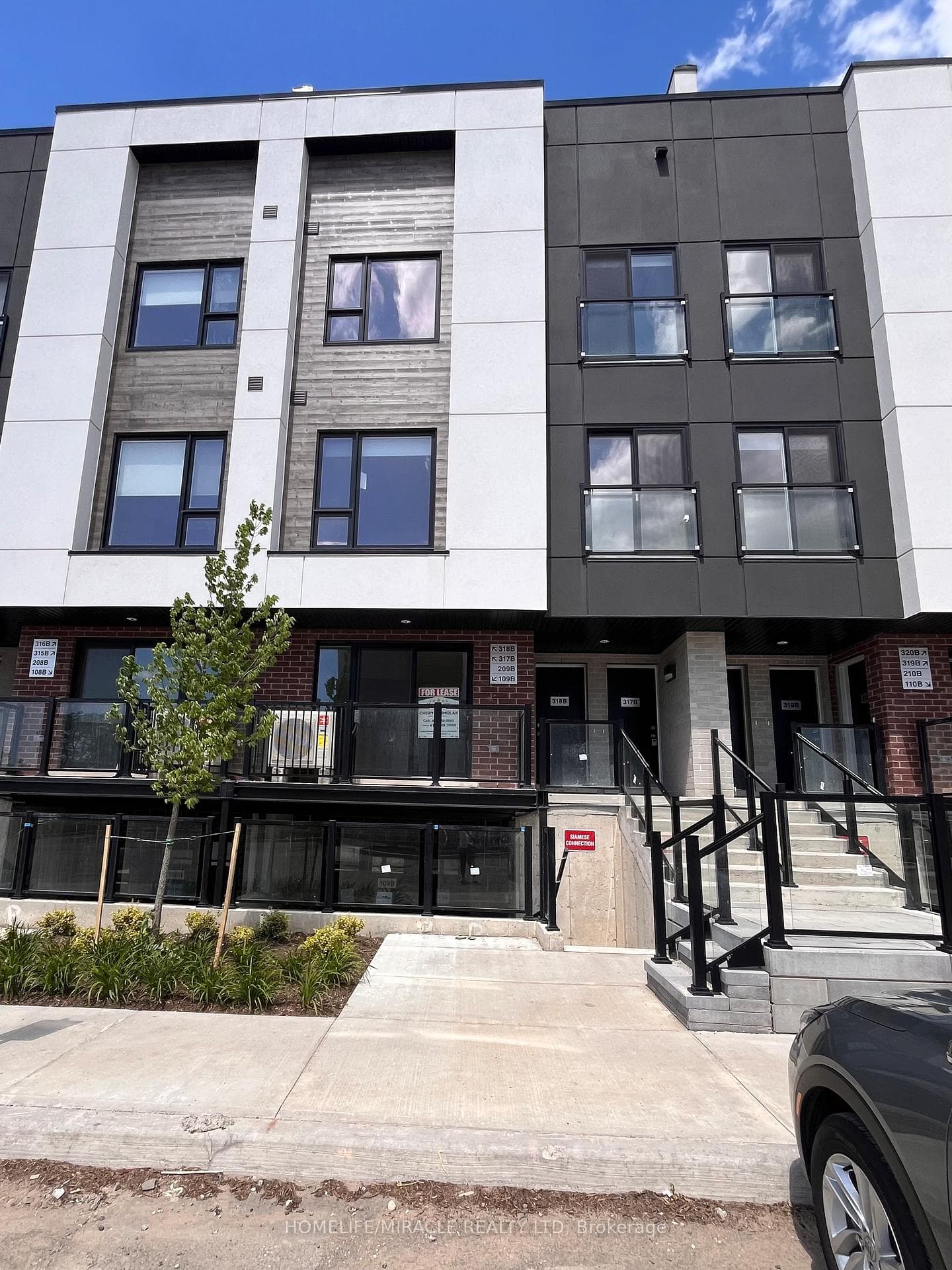 16 Melbourne Avenue Unit 209B