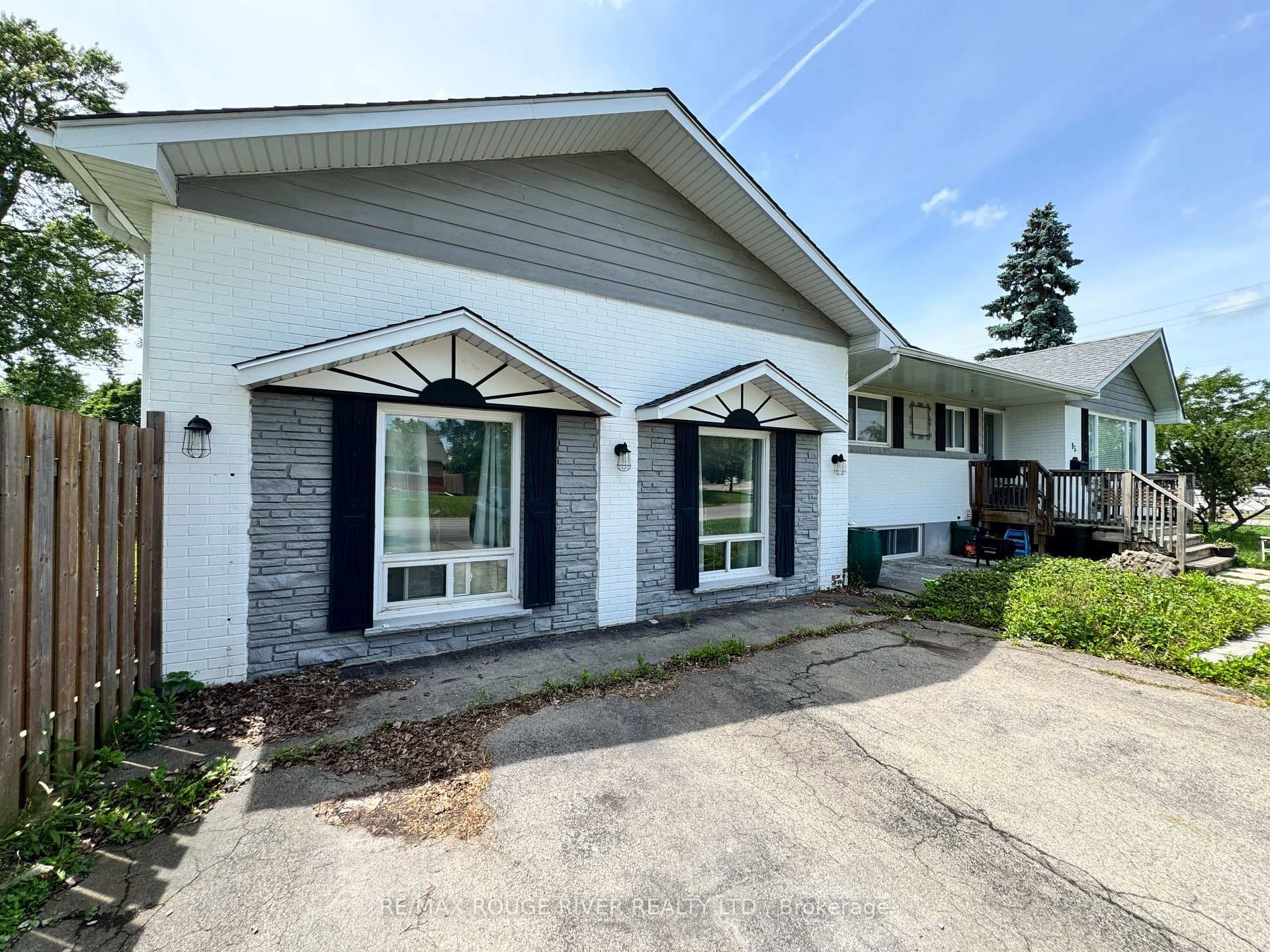 95 Diffin Drive