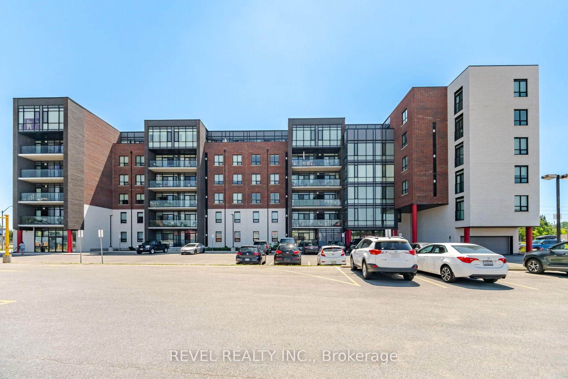 5 Hamilton Street Unit 214