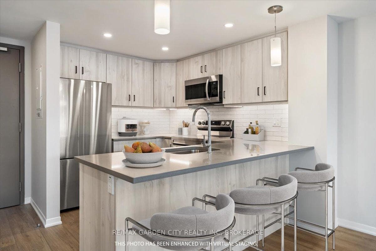3998 Victoria Avenue Unit 110