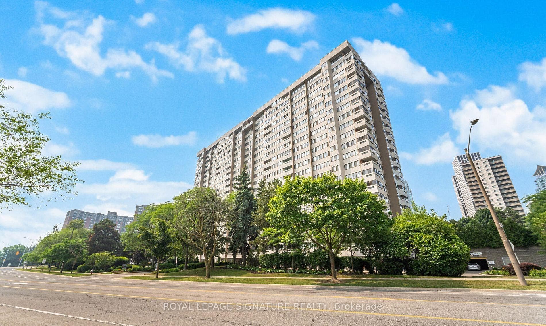 1580 Mississauga Valley Boulevard Unit 906