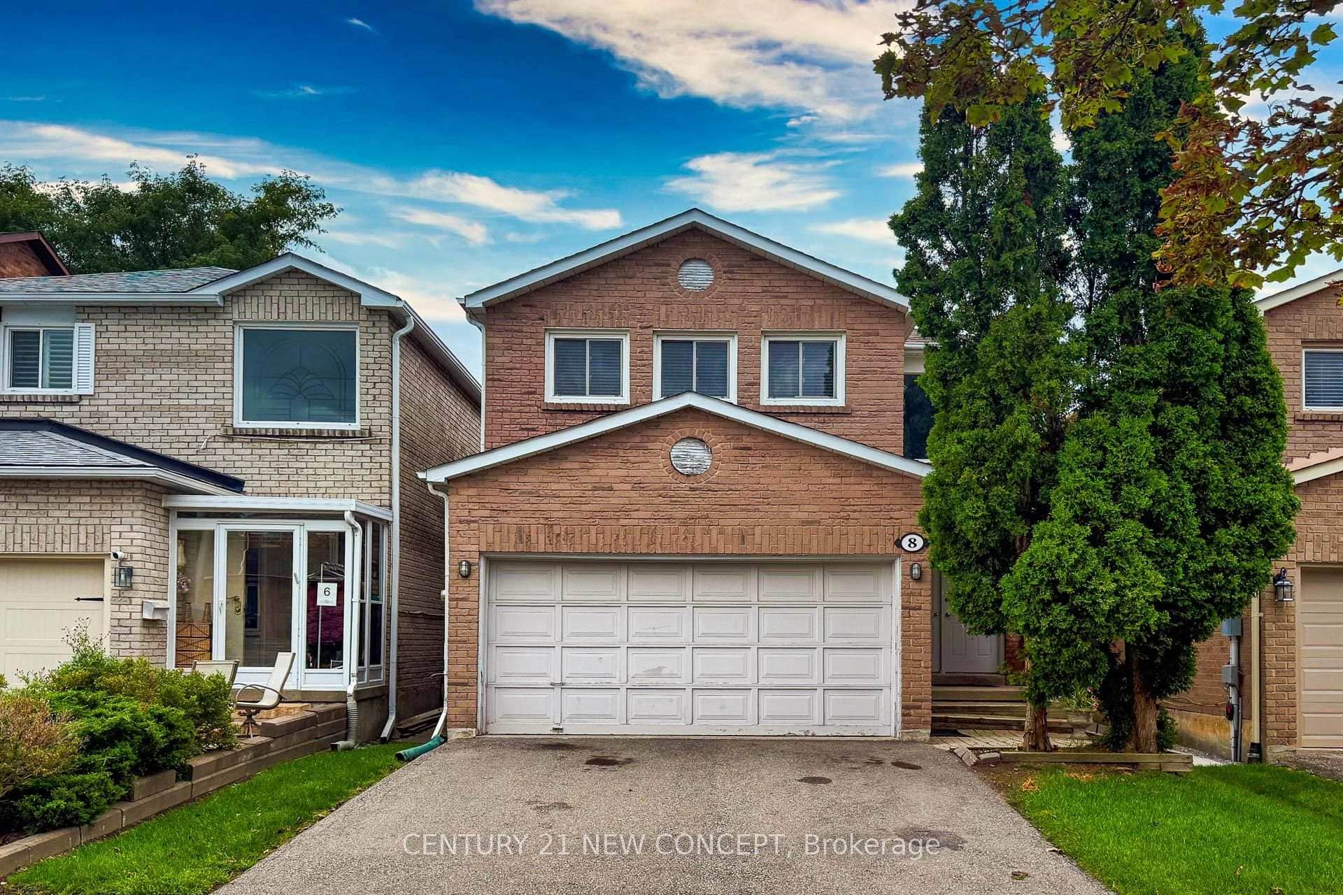 8 Millcroft Way