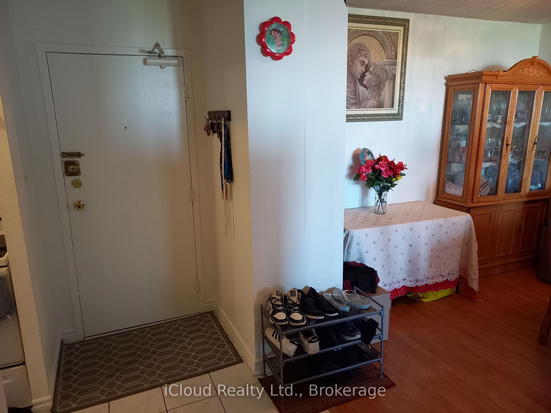 390 Dixon Road Unit 806
