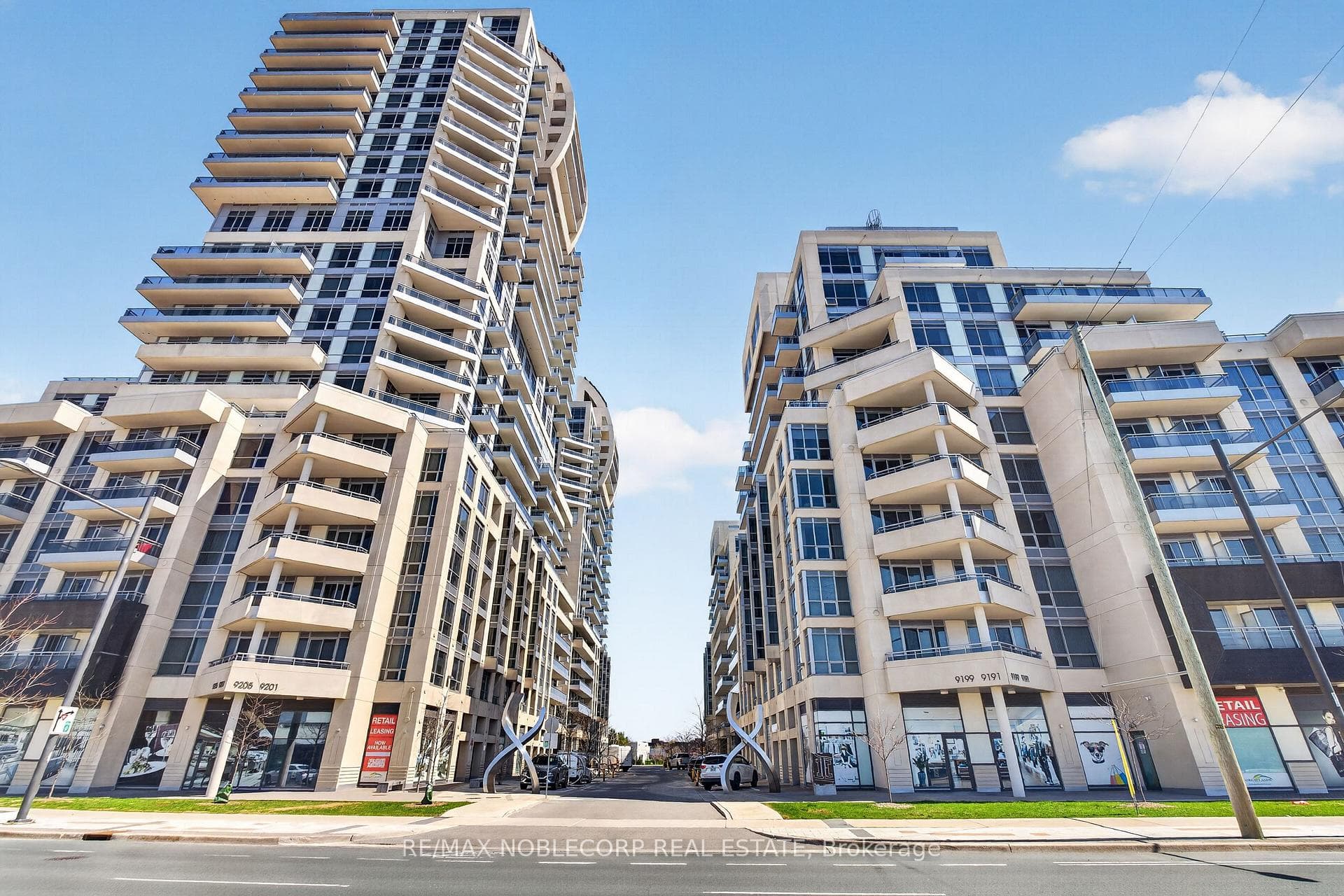 9191 Yonge Street Unit 206SW