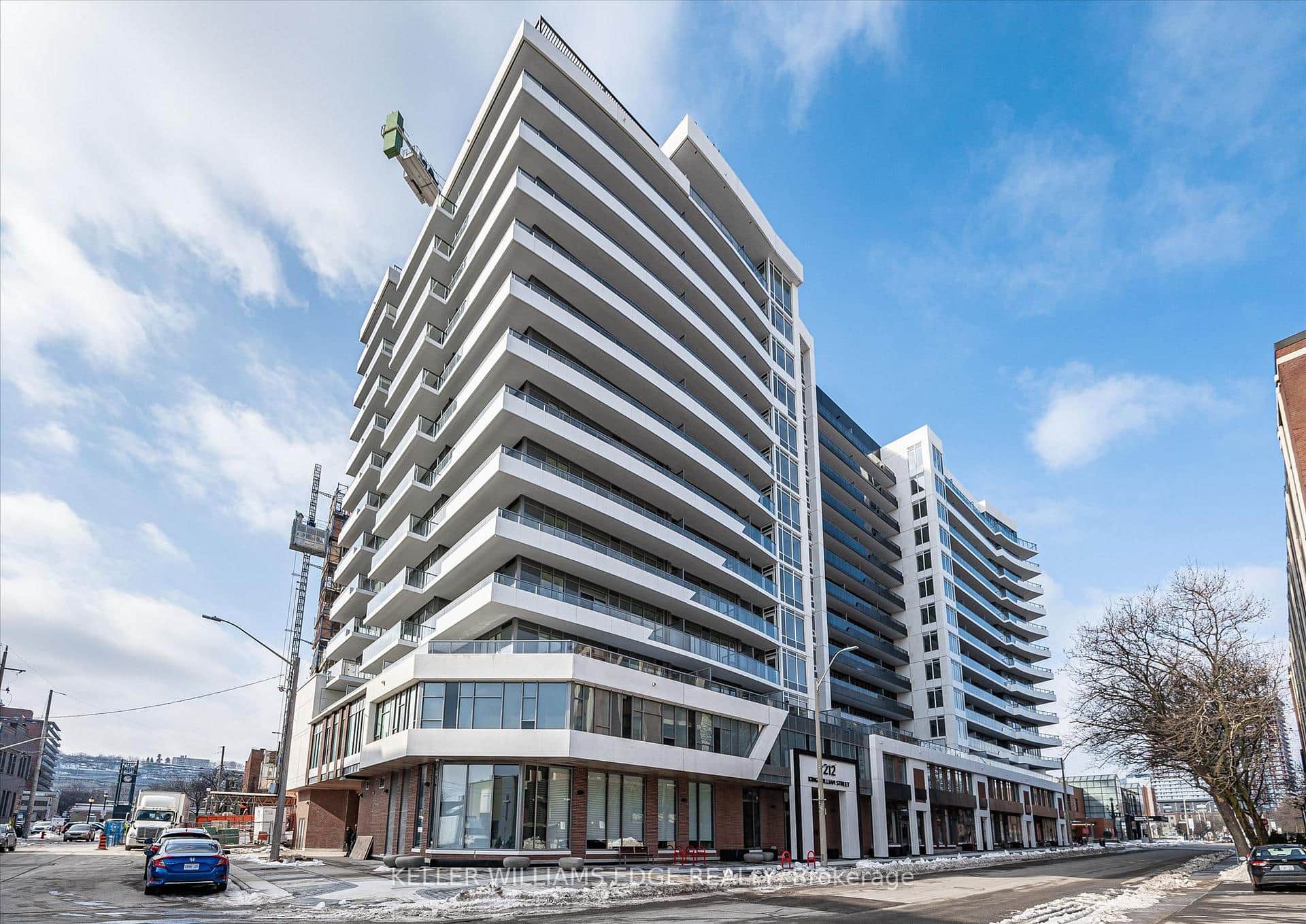212 King Street Unit 418