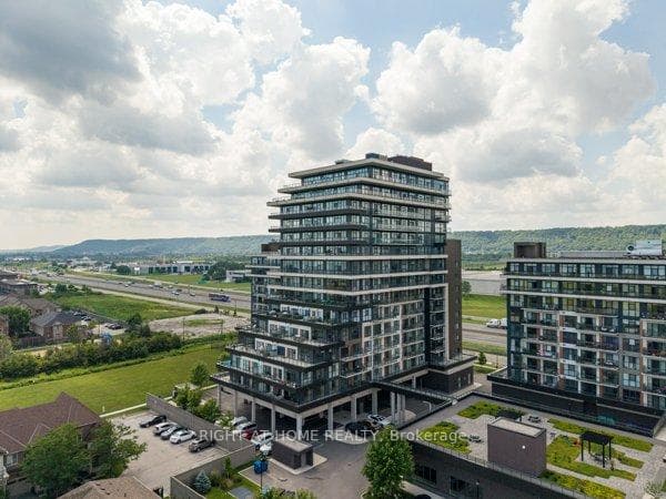 550 North Service Road Unit 213