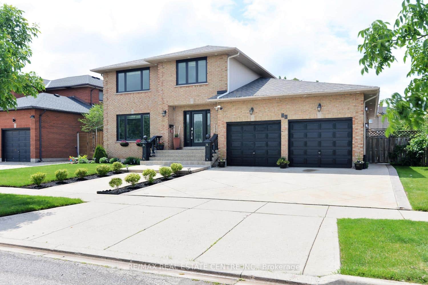 43 Regalview Drive